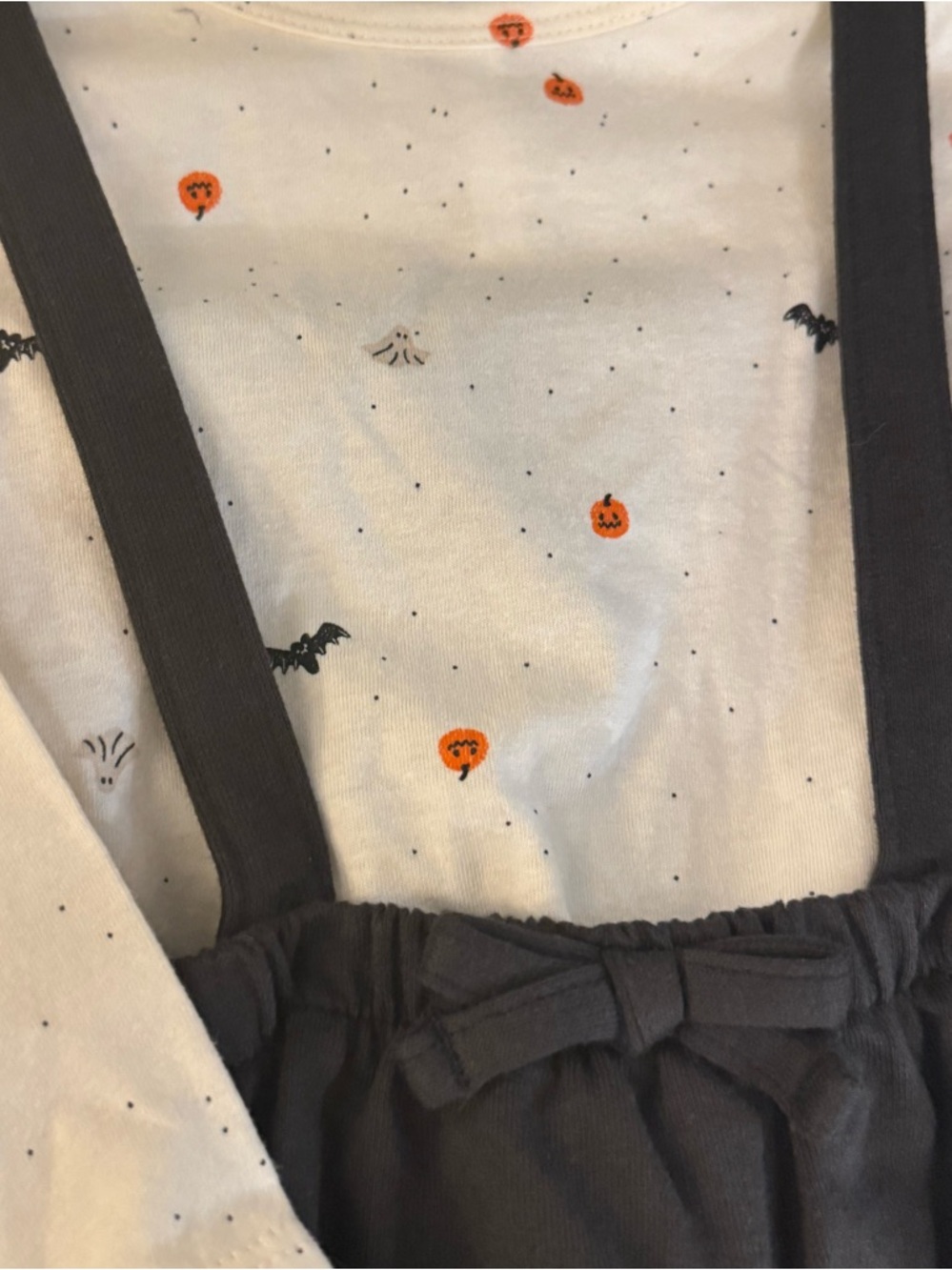 Baby Carter's 3-Piece Halloween Tee & Jumper Set NWT - Picture 4 of 7